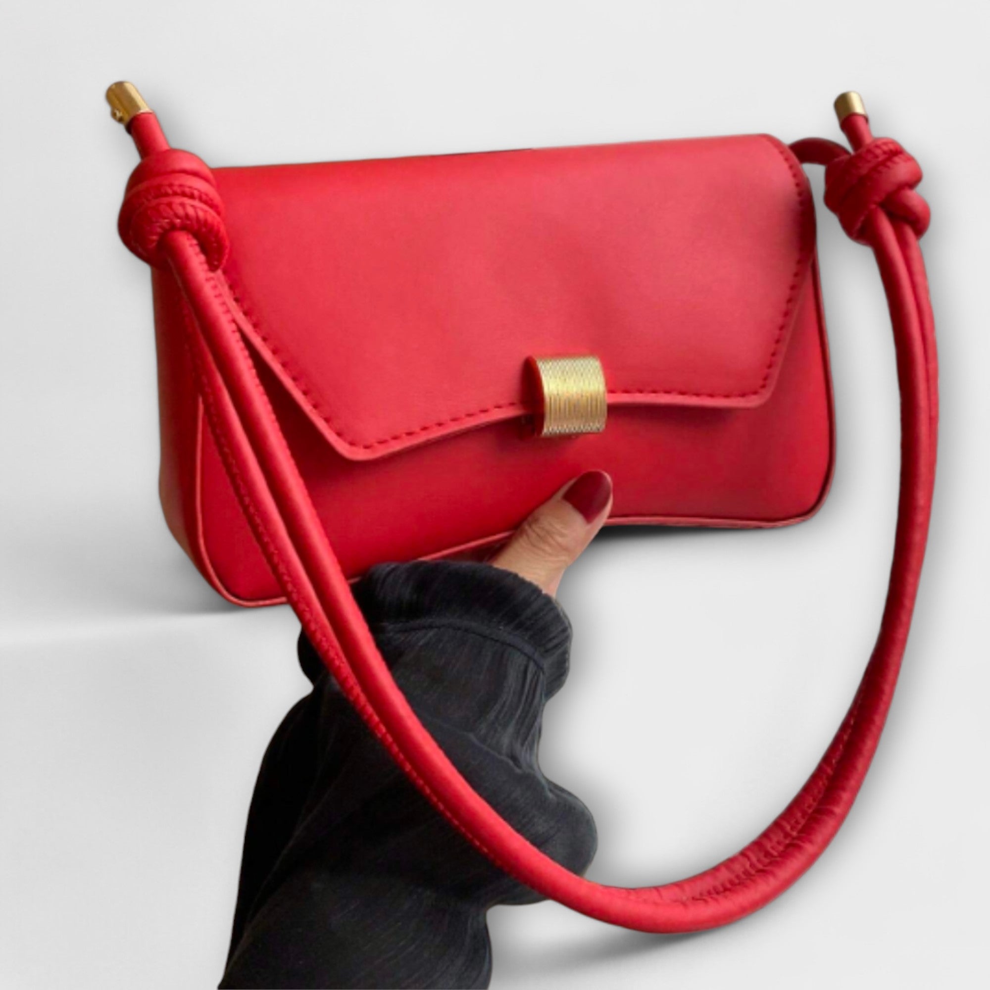 June - Bolso