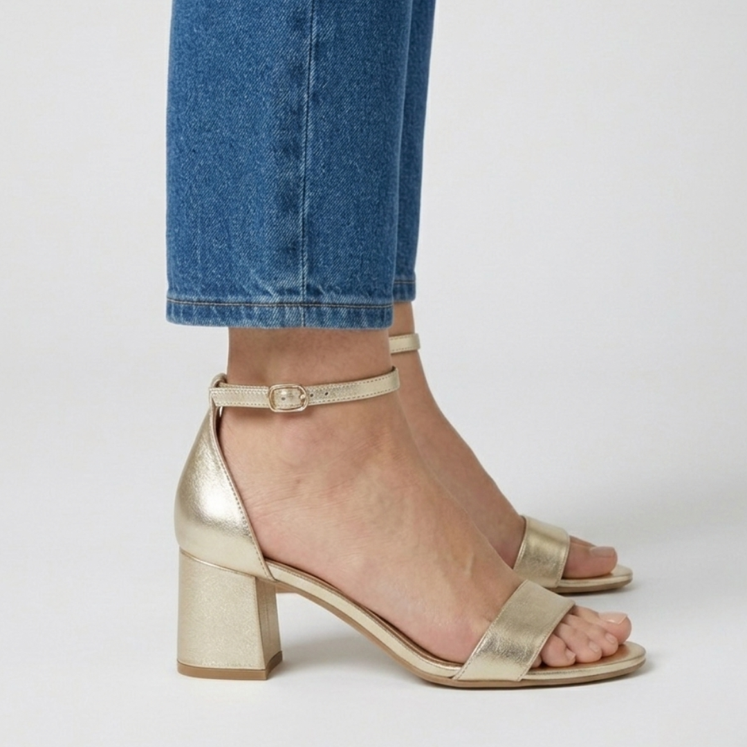 Vanesa - Cómoda sandalia de tacón para mujer