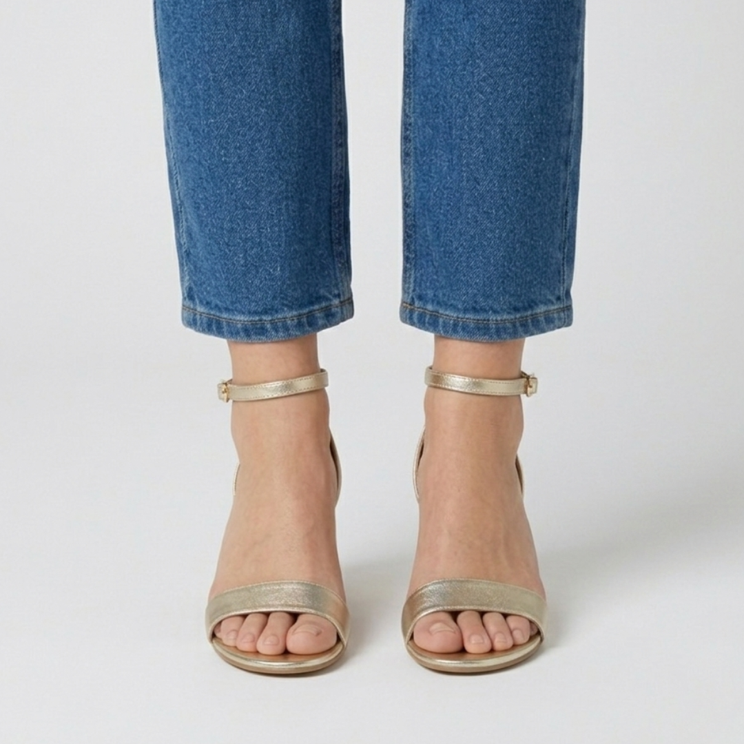 Vanesa - Cómoda sandalia de tacón para mujer