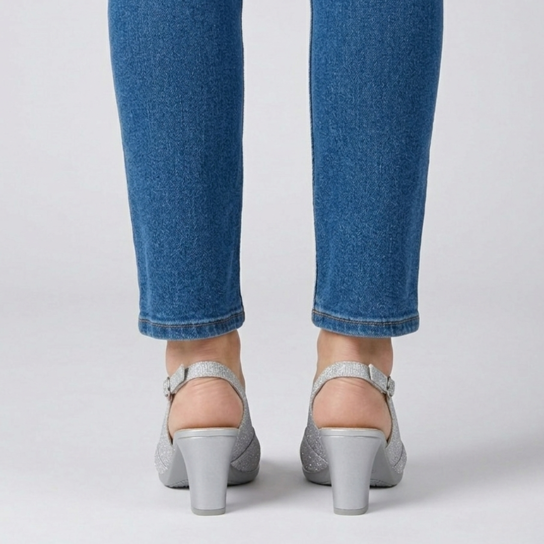 Nora - Cómoda sandalia de tacón para mujer